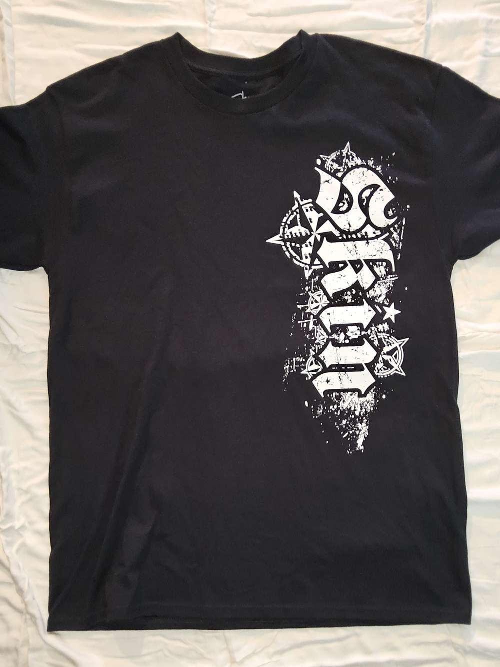 Men's Black Short-Sleeve Graphic Tee with White Side Print